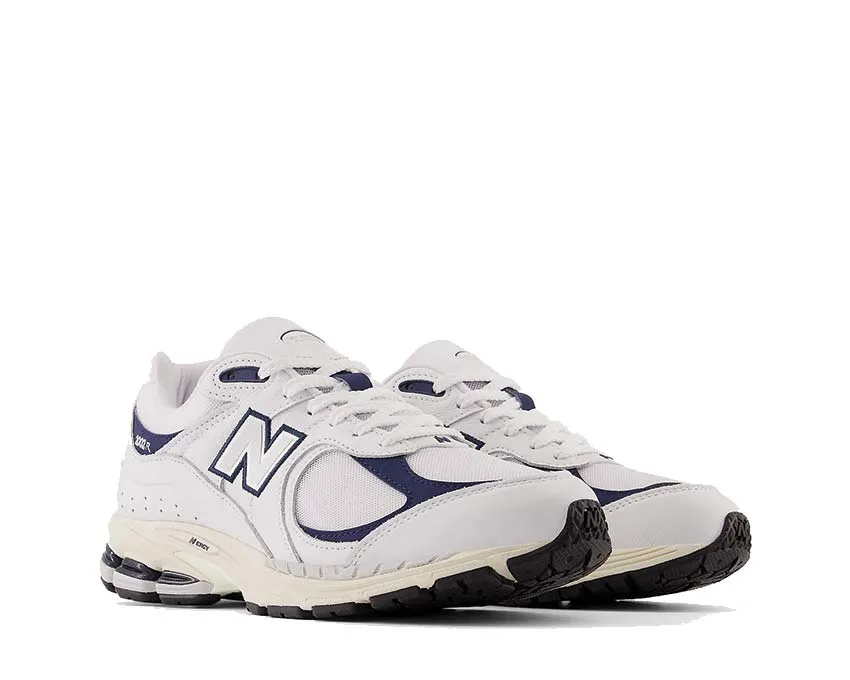 New Balance 2002R